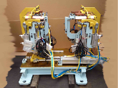 ナロー、ミドル、ワイドサイズ兼用CO2ロボット溶接用量産治具